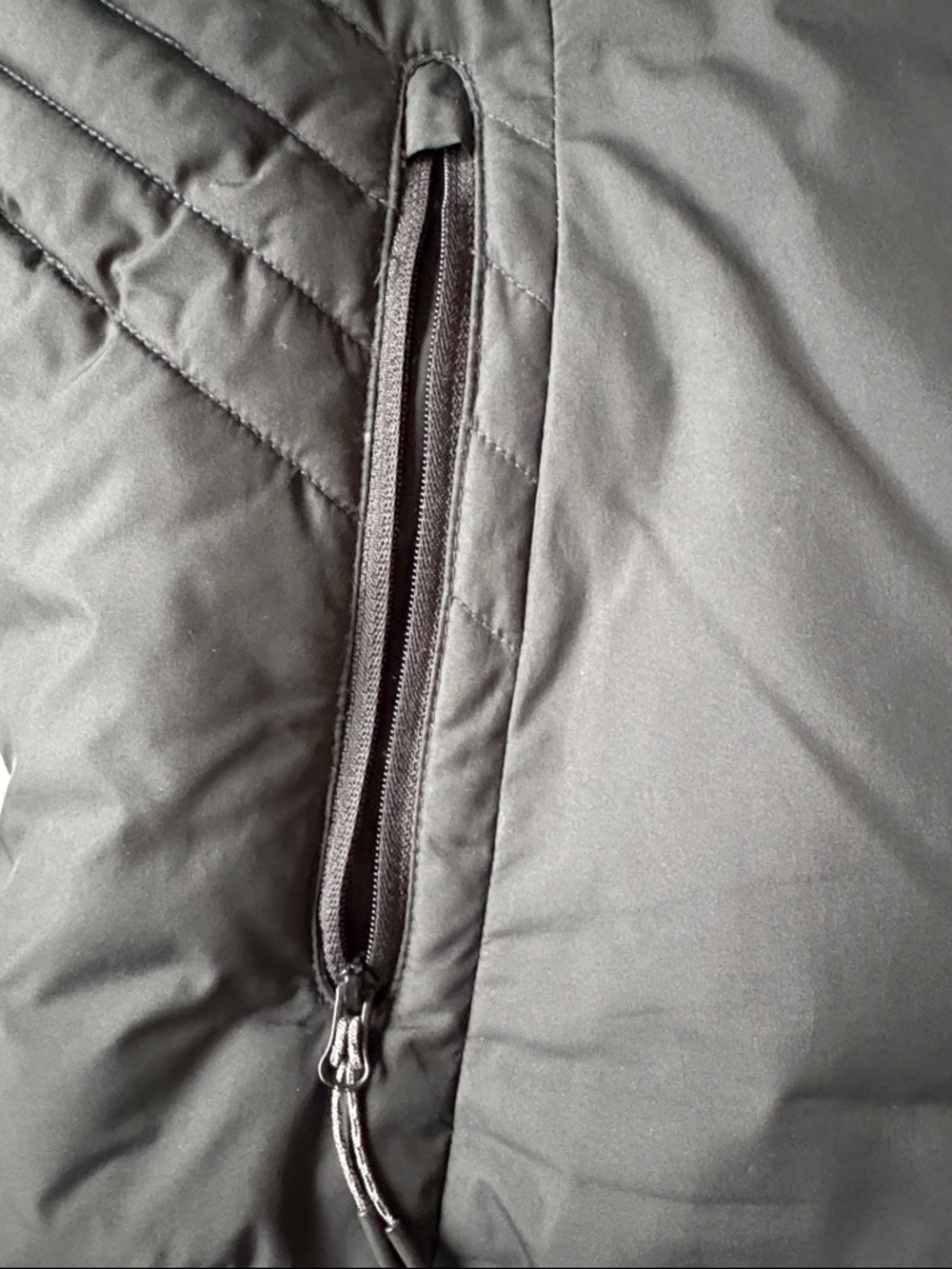 Champion Black Quilted Women's Vest - Picture 3 of 4